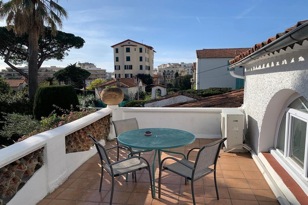 Hôtel Le Pré Catelan Juan-les-Pins Exterior foto